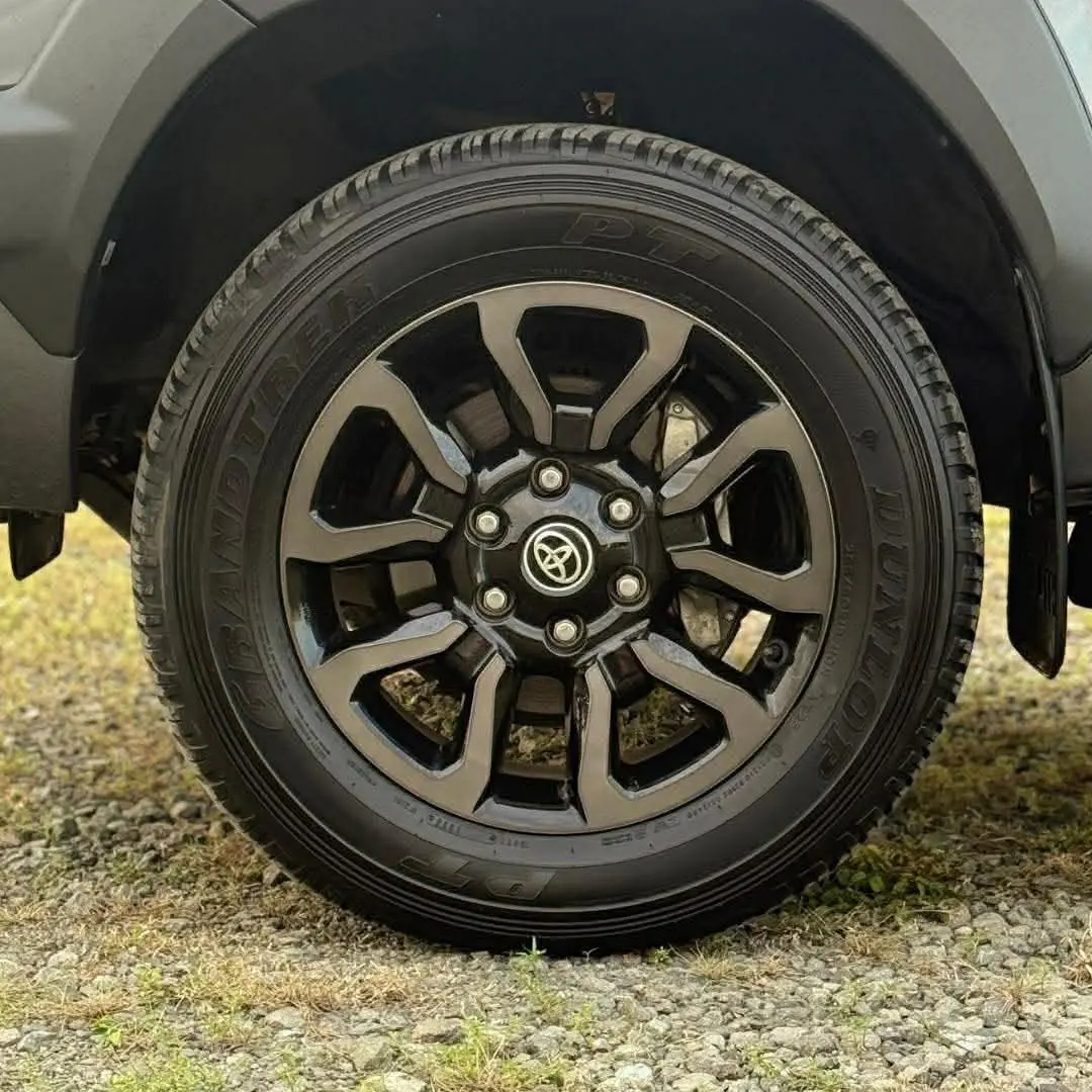 Used 5
                    TOYOTA
                     for Sale Image