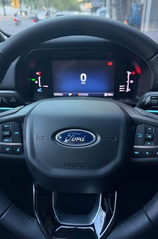 Used 1
                    FORD
                     for Sale Image
