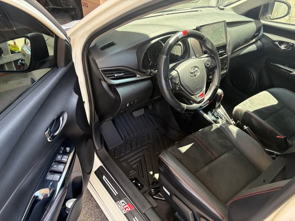 Used 1
                    TOYOTA
                     for Sale Image