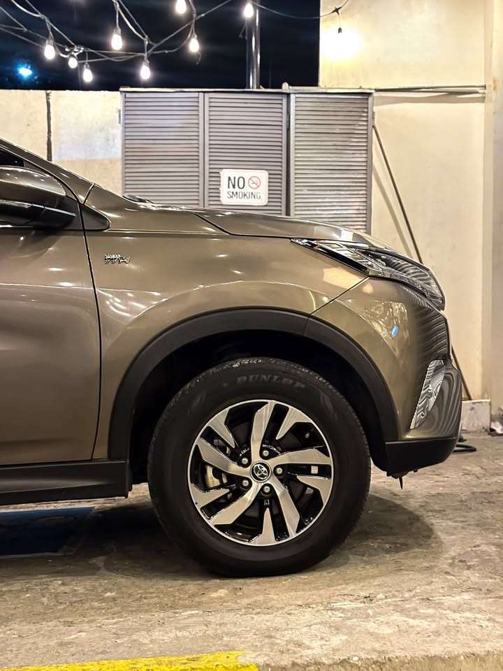 Used 1
                    TOYOTA
                     for Sale Image