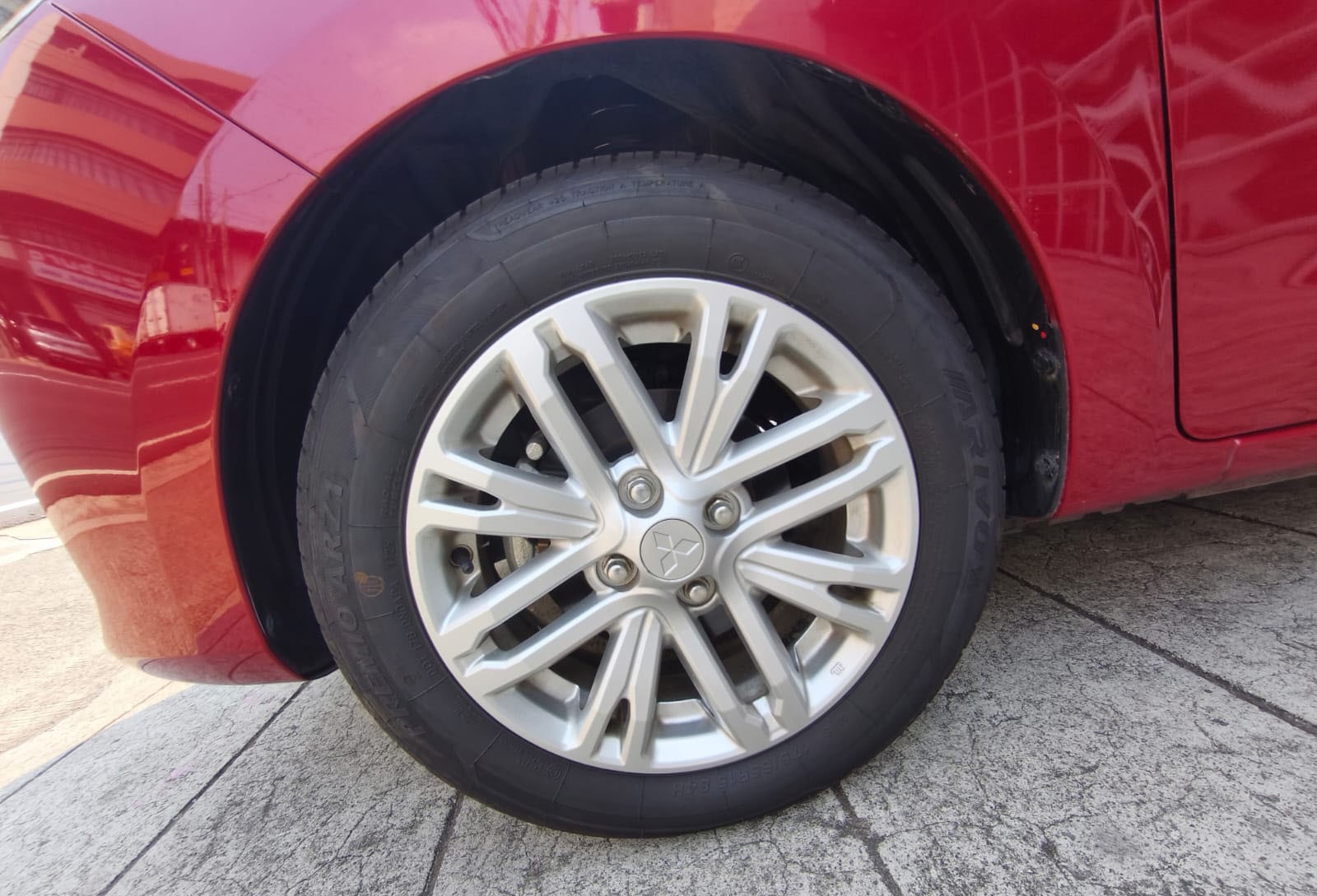 Used 1
                    MITSUBISHI
                     for Sale Image
