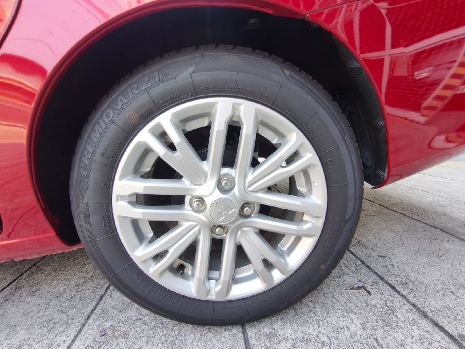 Used 1
                    MITSUBISHI
                     for Sale Image