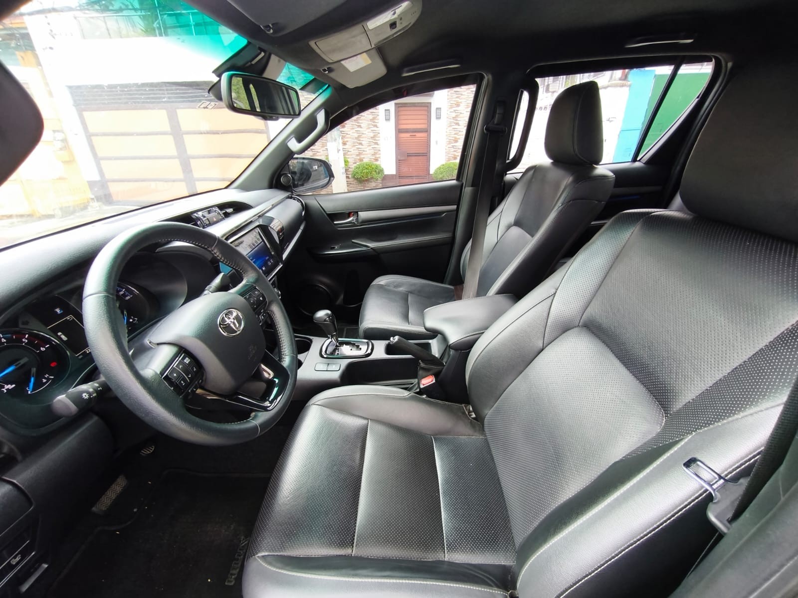 Used 1
                    TOYOTA
                     for Sale Image