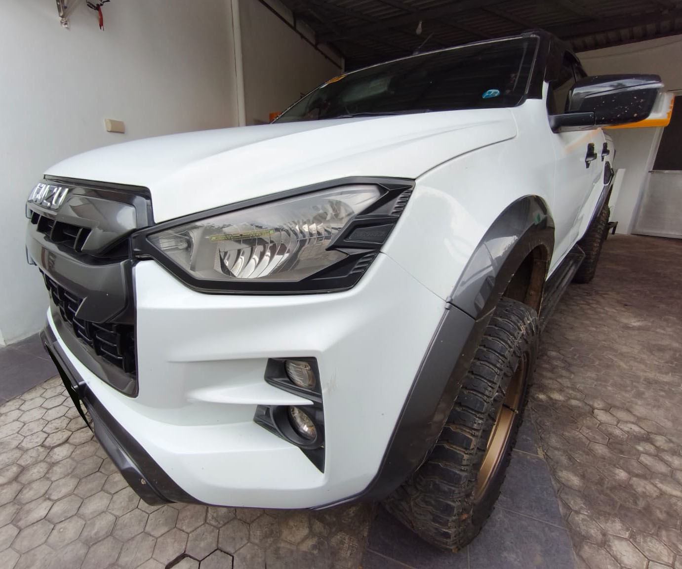 Used 1
                    ISUZU
                     for Sale Image