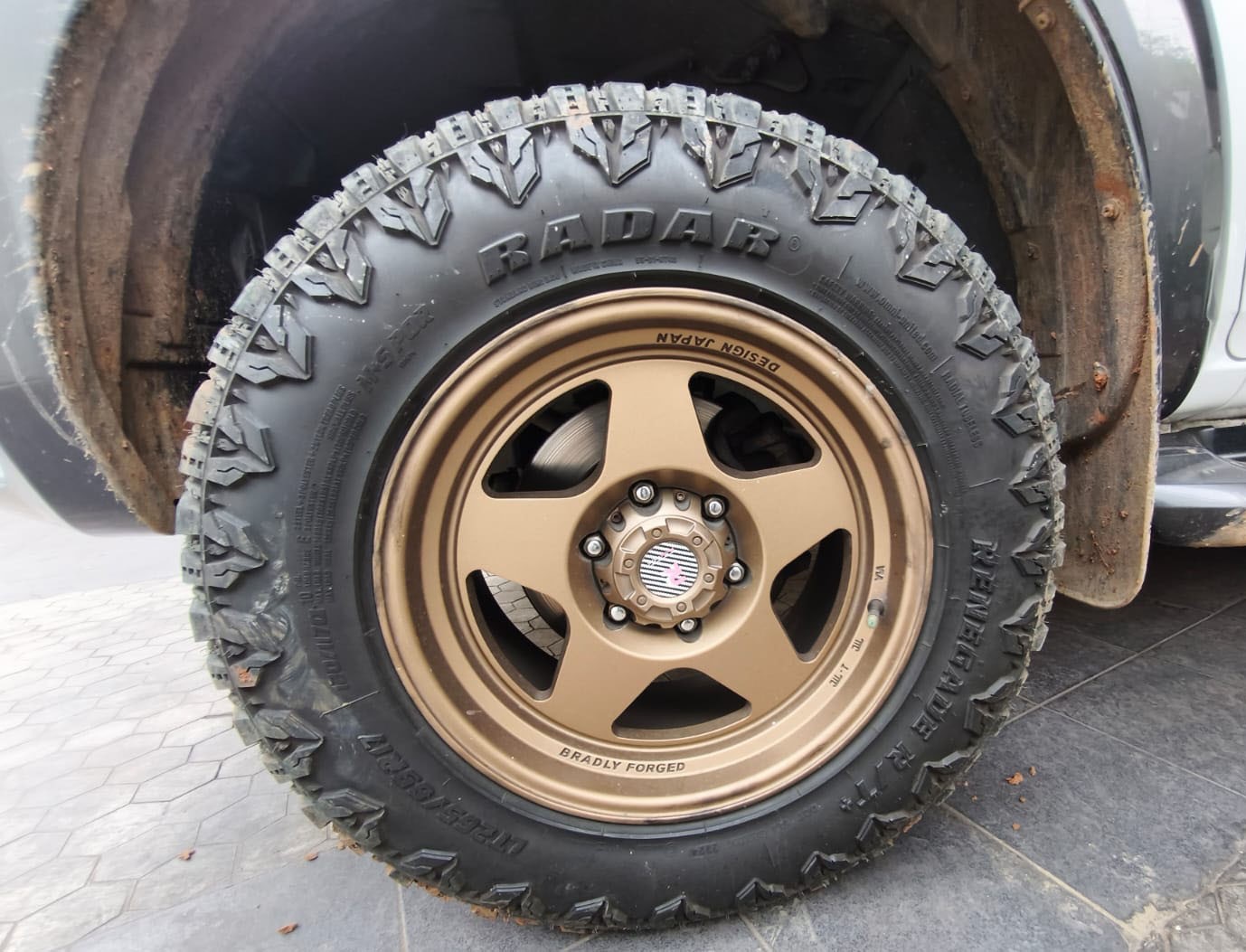 Used 1
                    ISUZU
                     for Sale Image