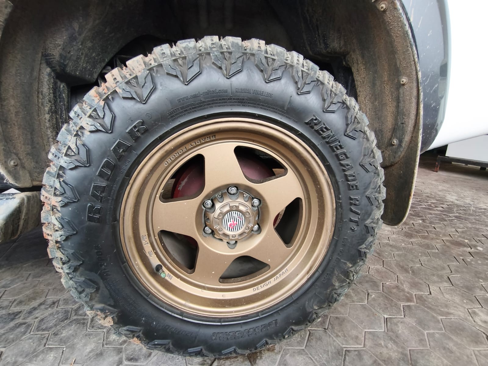 Used 1
                    ISUZU
                     for Sale Image