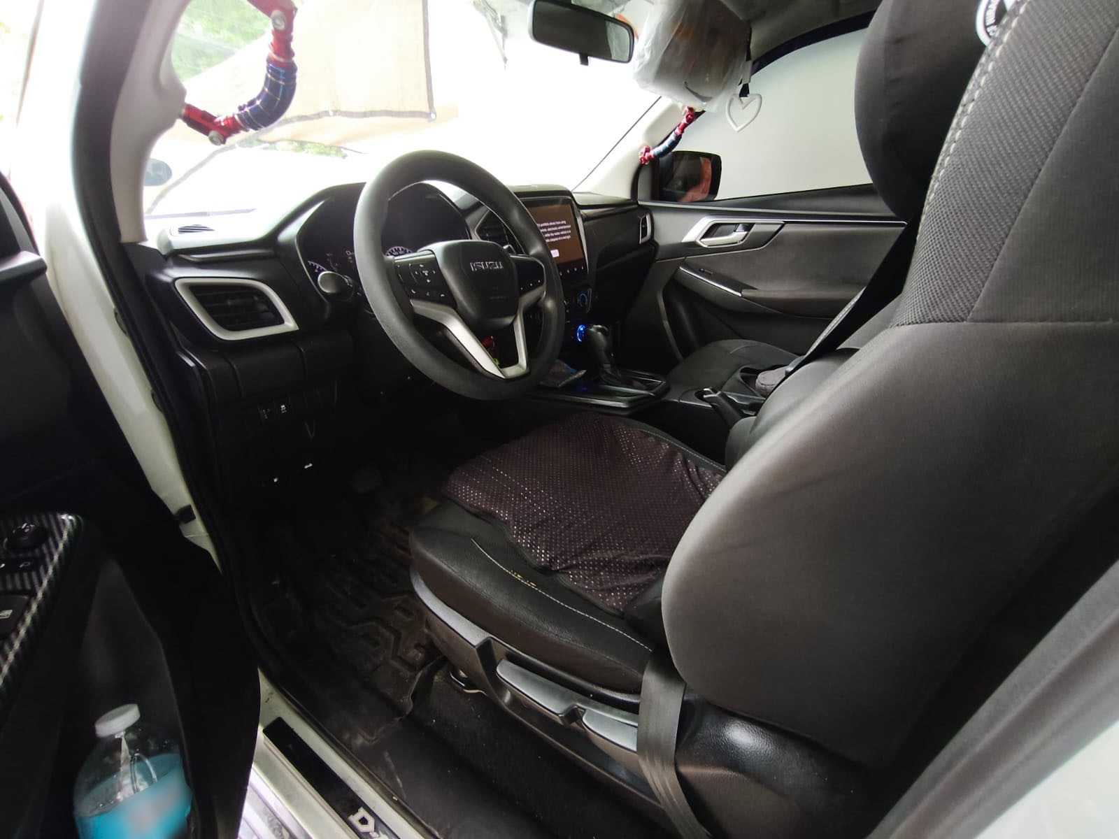 Used 1
                    ISUZU
                     for Sale Image