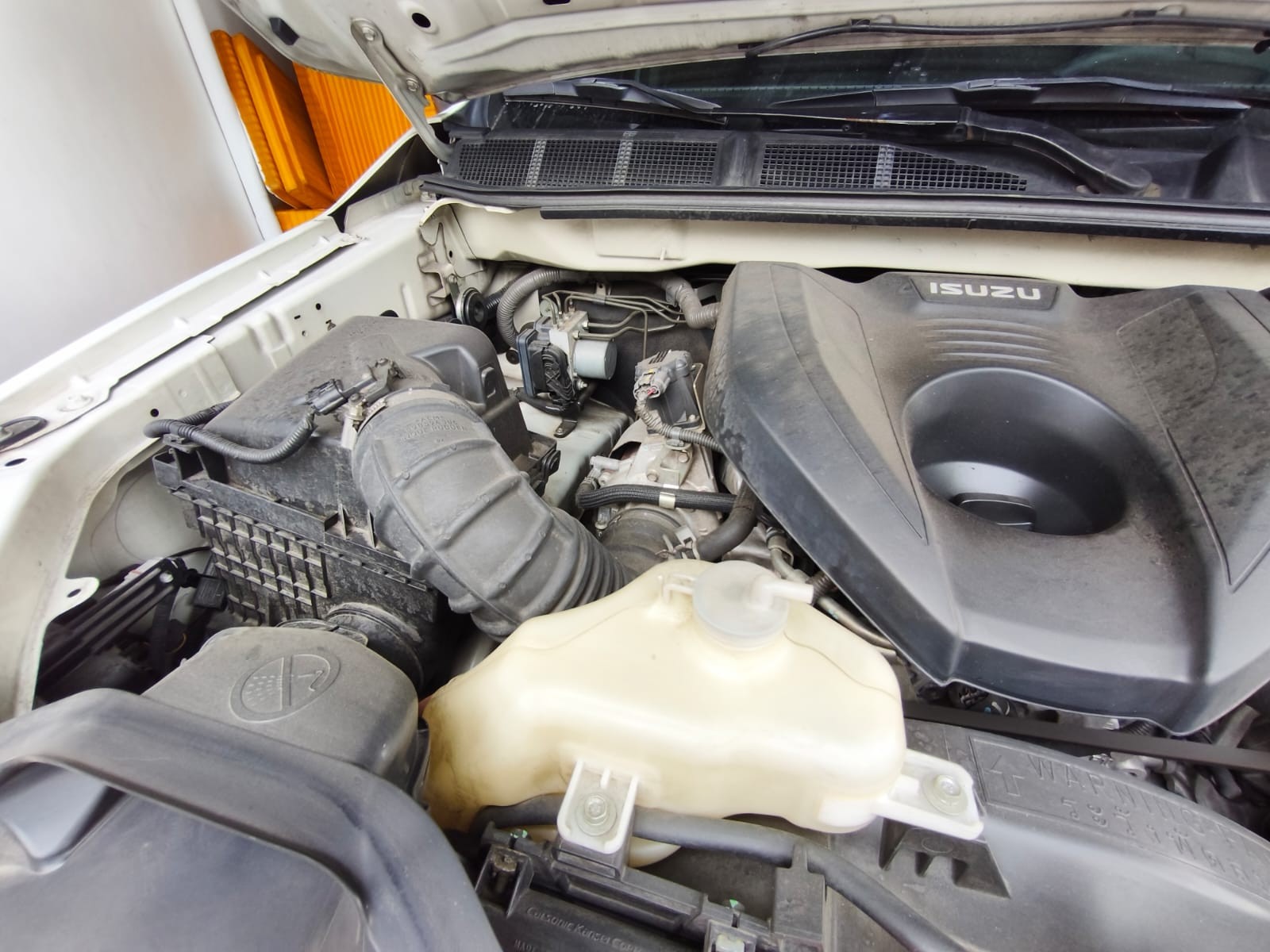 Used 1
                    ISUZU
                     for Sale Image