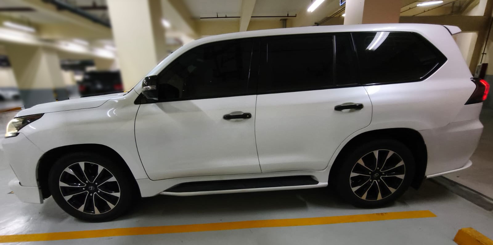 Used 1
                    LEXUS
                     for Sale Image