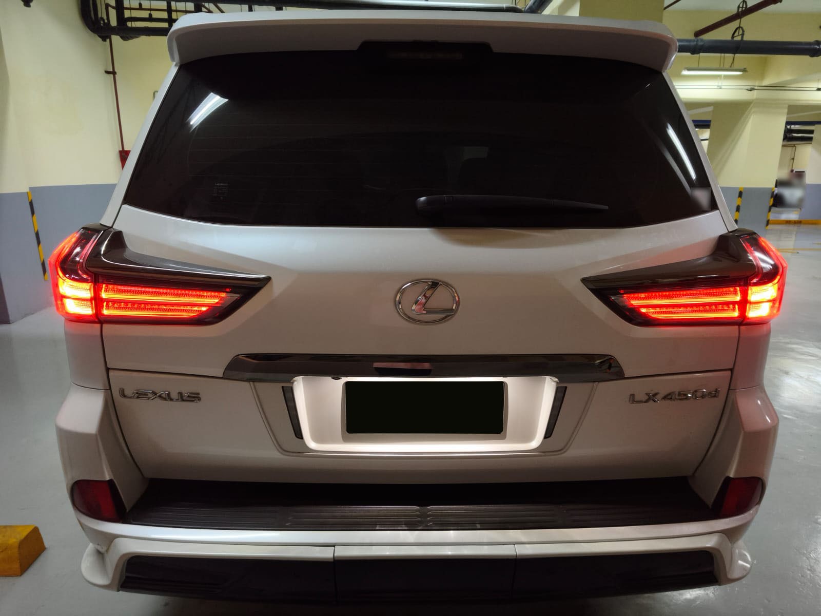 Used 1
                    LEXUS
                     for Sale Image