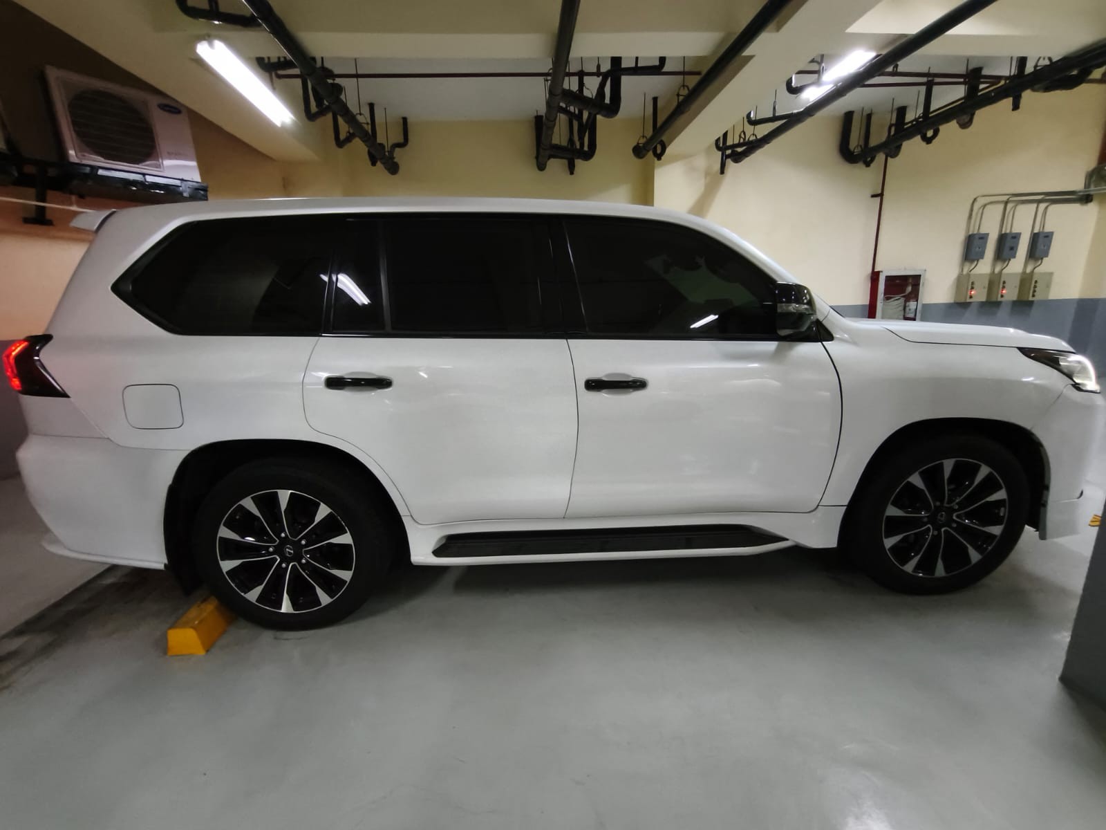 Used 1
                    LEXUS
                     for Sale Image