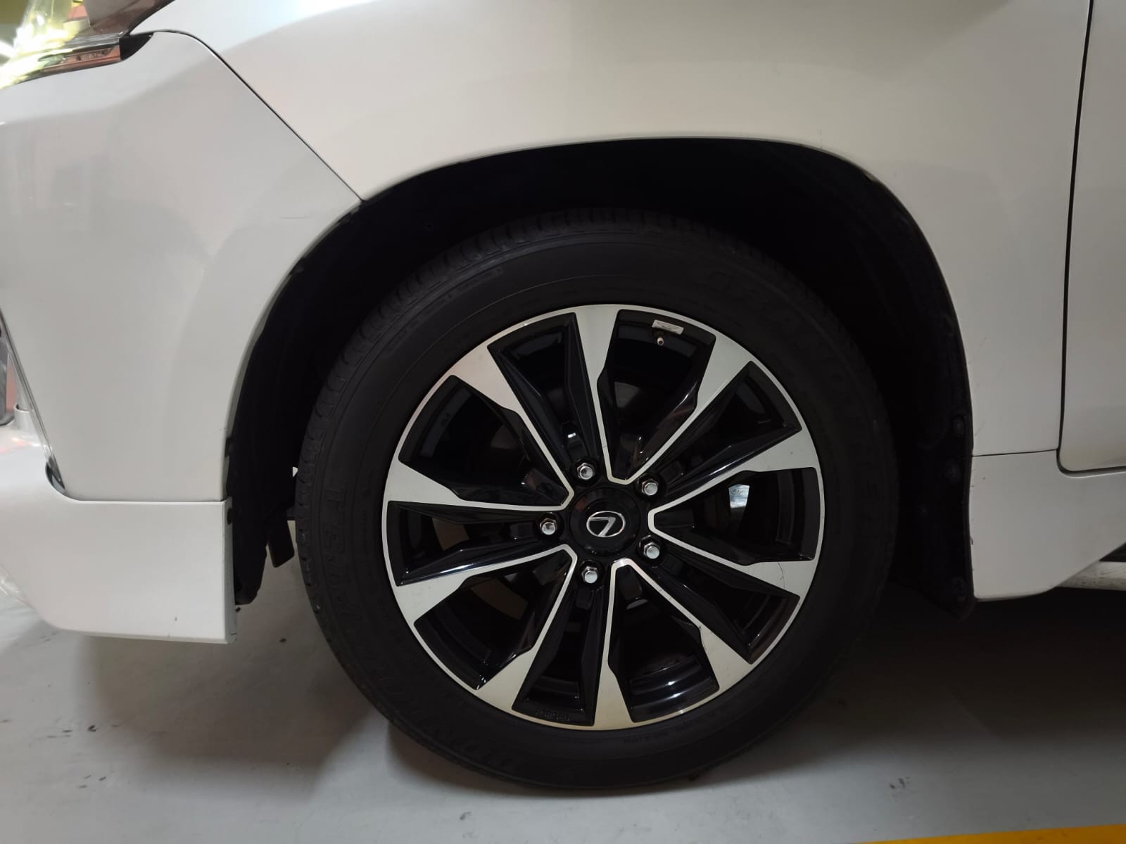 Used 1
                    LEXUS
                     for Sale Image
