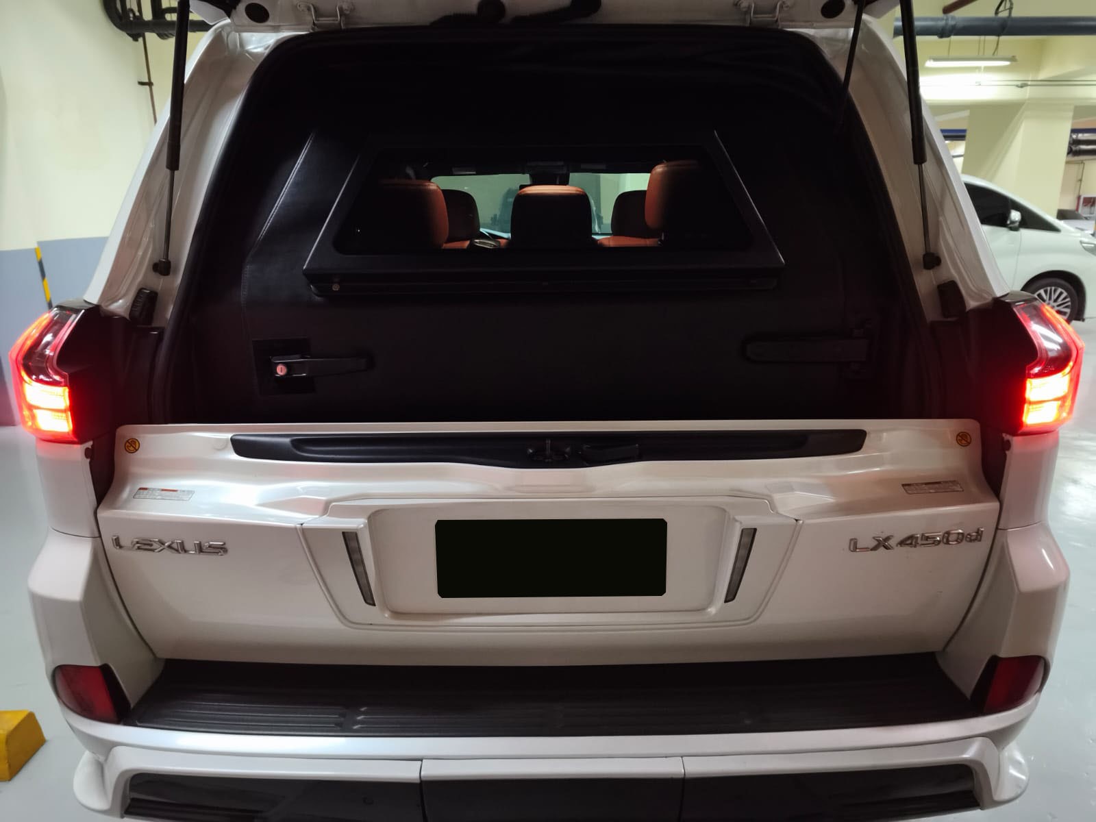 Used 1
                    LEXUS
                     for Sale Image
