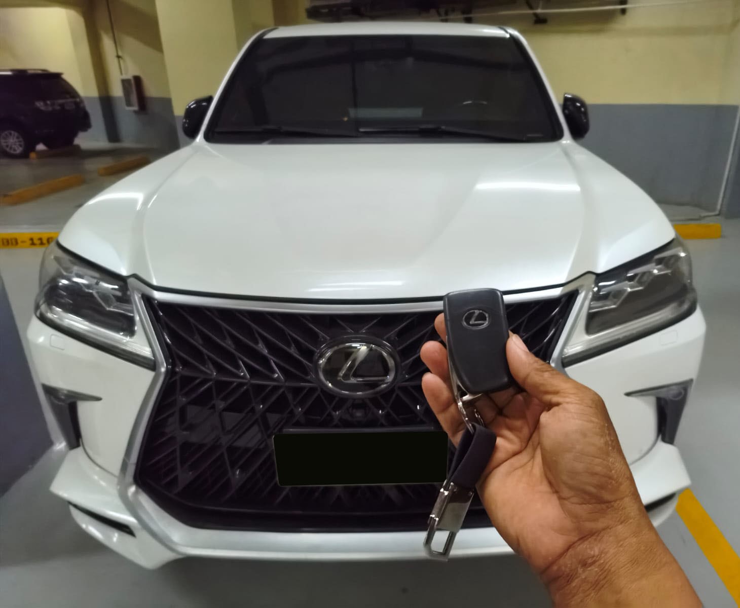 Used 1
                    LEXUS
                     for Sale Image