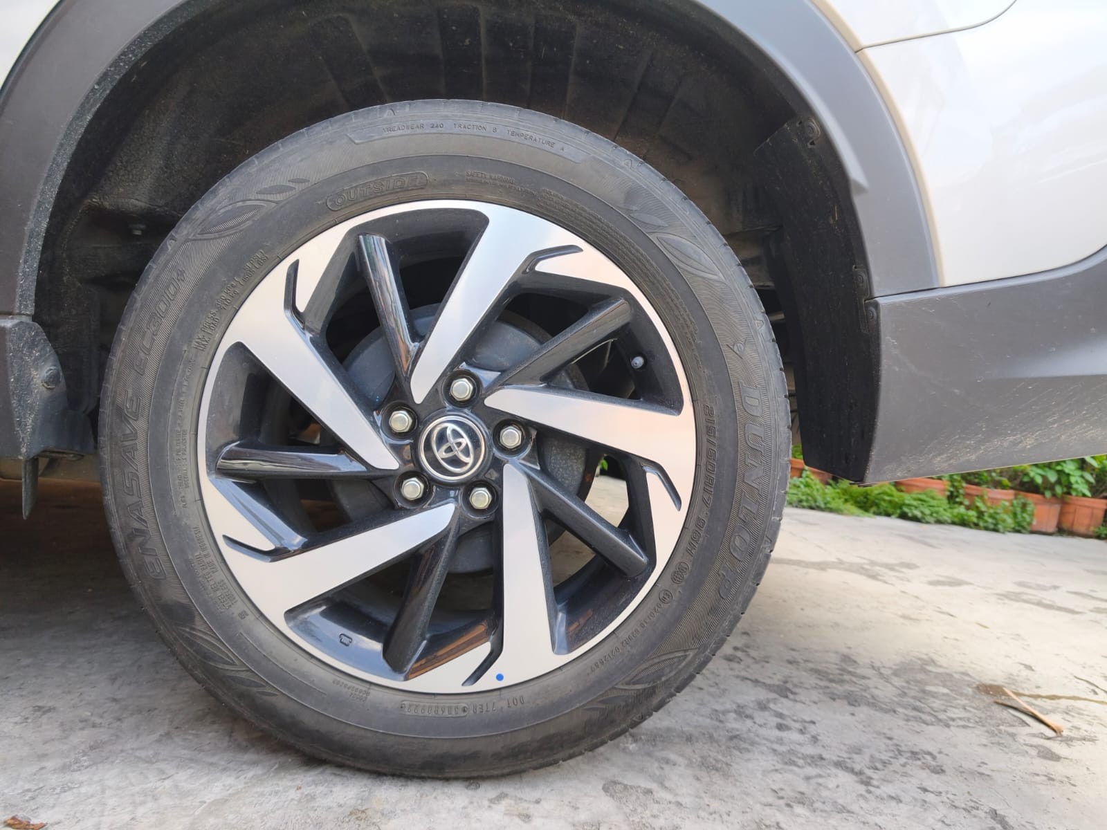Used 1
                    TOYOTA
                     for Sale Image