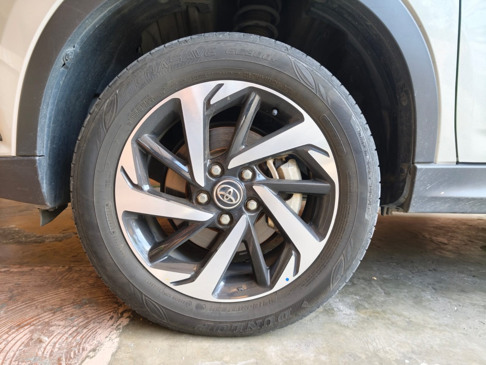 Used 1
                    TOYOTA
                     for Sale Image