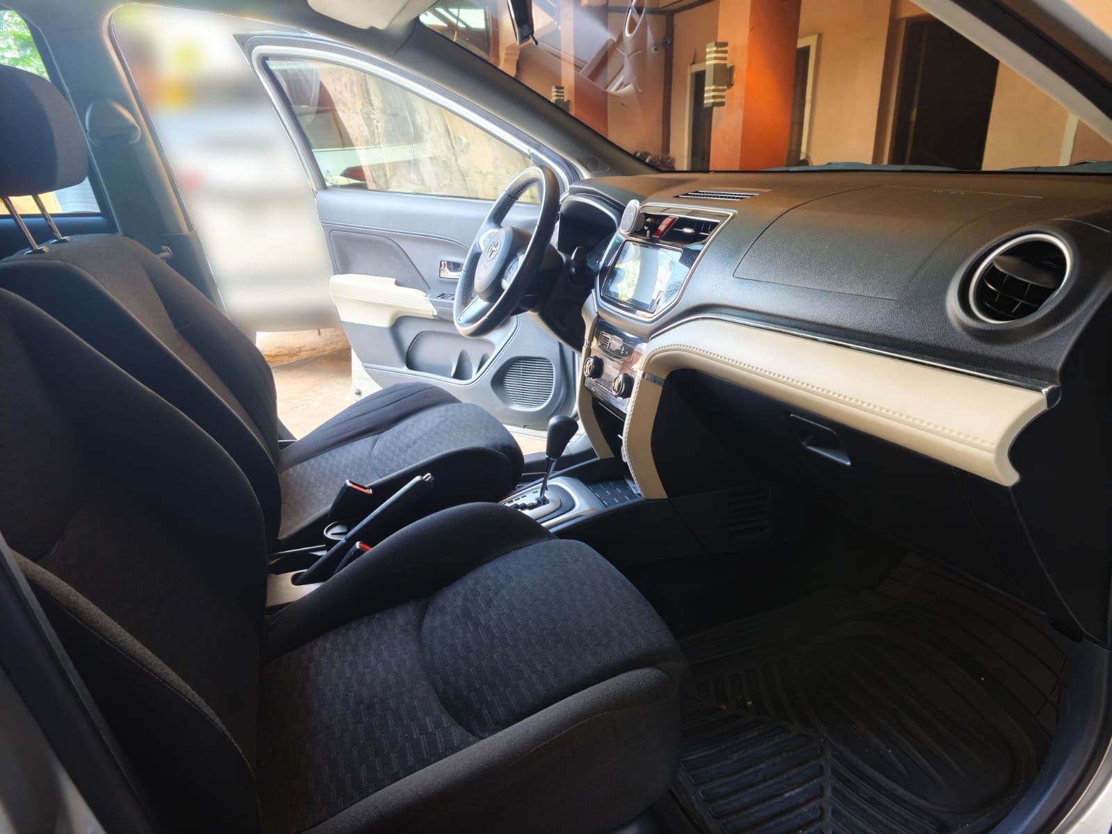 Used 1
                    TOYOTA
                     for Sale Image