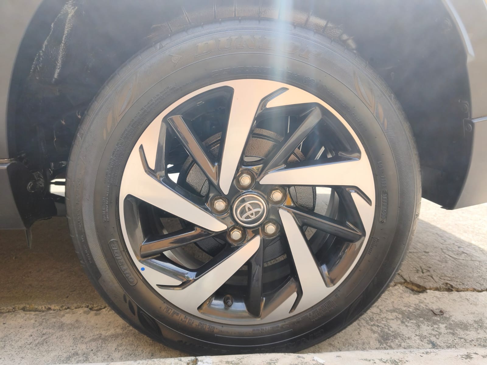 Used 1
                    TOYOTA
                     for Sale Image