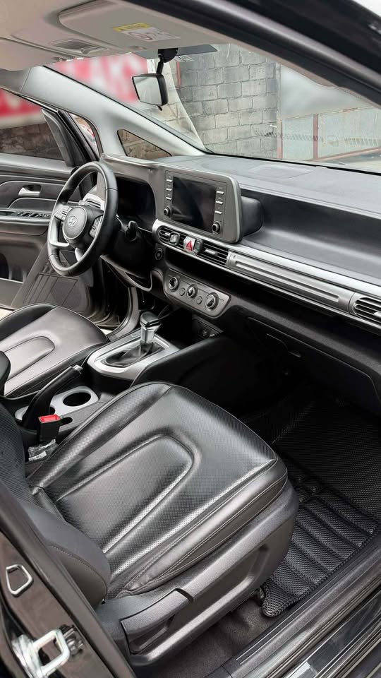 Used 1
                    HYUNDAI
                     for Sale Image