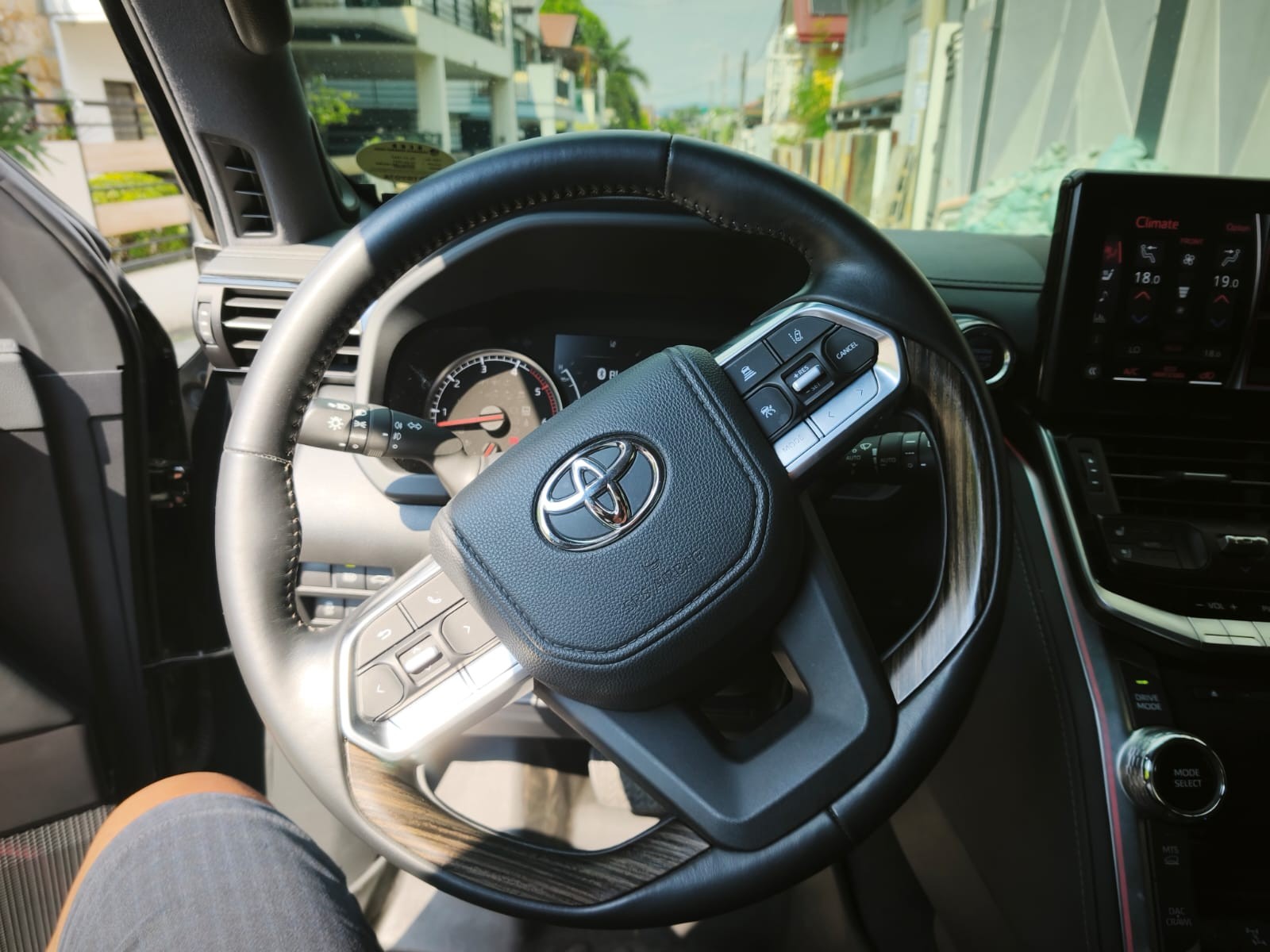 Used 1
                    TOYOTA
                     for Sale Image