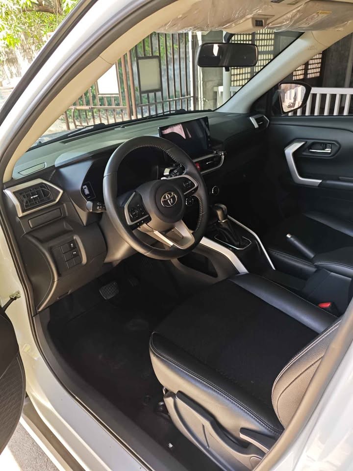 Used 1
                    TOYOTA
                     for Sale Image